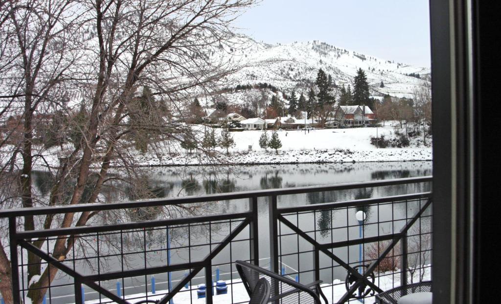 Lakeview Hotel Chelan Exterior foto